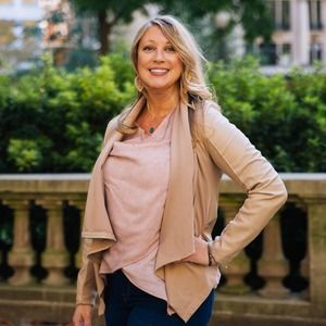 Meet your Posher, Renee